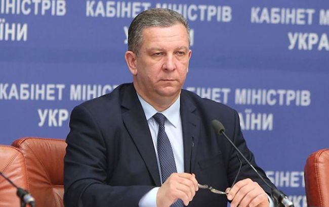 Министр социальной политики Андрей Рева заявил, что повышение размера пенсий состоится уже с 1 октября, и будет рассчитываться индивидуально для каждого пенсионера. 