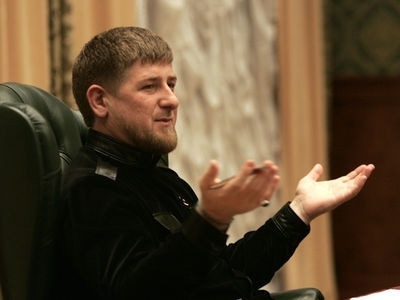Несколько геев из Чечни объявлены в розыск местными правоохранителями как сторонники экстремистской организации "Исламское государство". 