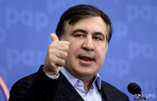 Лидер партии "Движение новых сил", экс-председатель Одесской ОГА Михаил Саакашвили, которого его сторонники провели через пункт пропуска "Шегини" на польско-украинской границе, заявляет, что направляется во Львов. 