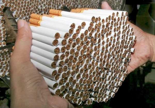 Ассоциация производителей табачных изделий "Укртютюн" заявила, что Украина заняла первое место как страна-источник поставок контрабандных сигарет в Европу в 2016 году. 