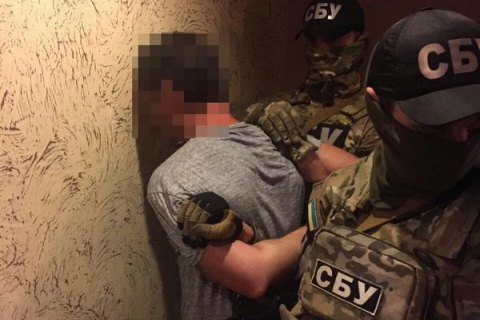 В пятницу, 6-го октября, в 10:45 вблизи военной части Вооруженных сил Украины в Одесской области задержали подозрительного мужчину. 
