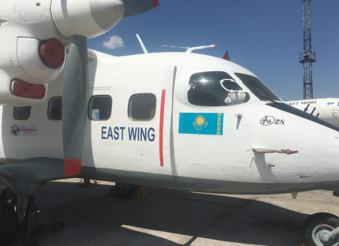 В Казахстане близ Алма-Аты разбился самолет Ан-28, в результате авиакатастрофы погибли пятеро людей. 