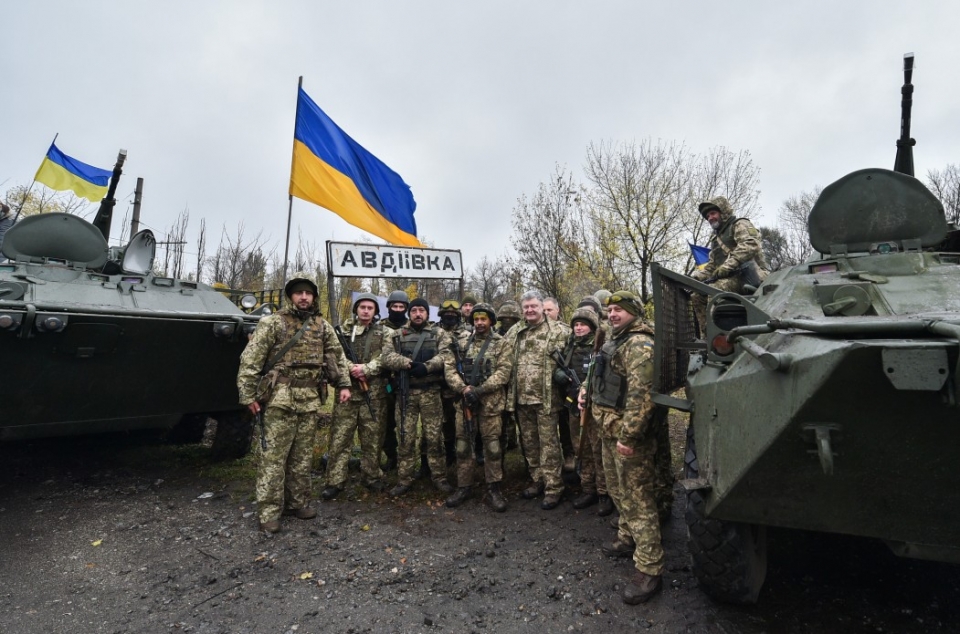 Президент Петр Порошенко заявляет, что украинская армия полностью изменилась за три года, а украинские воины являются гарантами независимости Украинского государства. 