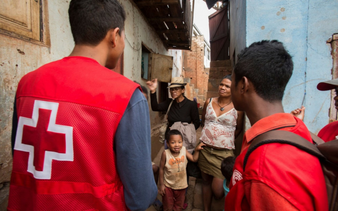 На Мадагаскаре меньшей мере 94 человека умерли от легочной чумы. 