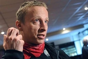 Председатель Верховной Рады Украины Андрей Парубий подписал закон "О гастрольных мероприятиях в Украине", согласно которому российских артистов можно приглашать в Украину только после разрешения Службы безопасности. 