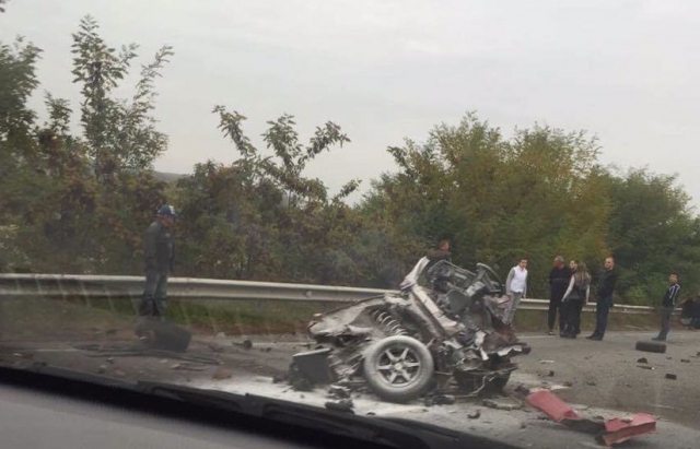 В воскресенье, 15 октября, в селе Глубокое, что недалеко от Ужгорода произошло жуткая дорожно-транспортное происшествие. 