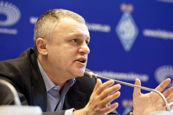 В Федерацию футбола Украины поступило письмо с Ньон (штаб-квартира УЕФА), в котором Европейский союз выразил обеспокоенность относительно выдачи лицензии "Динамо" на участие в еврокубках. 