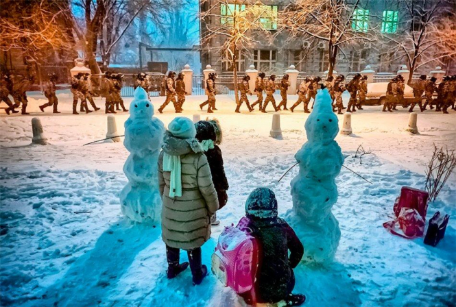 По результатам расследования преступлений, совершенных во время Евромайдана, сообщено о подозрении 380 лицам, 48 человек признаны виновными. 