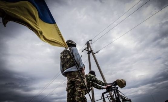 По информации штаба АТО, с начала суток 25 ноября боевики на Донбассе шесть раз нарушали режим тишины, в том числе с вооружения, которое должно быть отведенным от линии соприкосновения. 