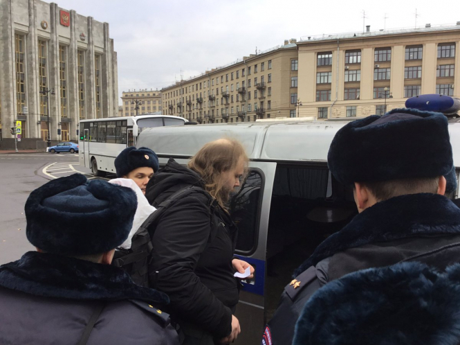 Сегодня, 5 ноября, в центре Москвы полиция задержала 263 человека. 