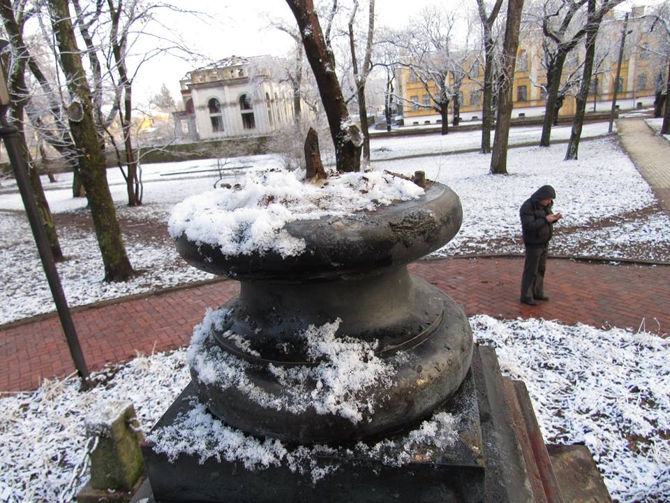 31 декабря в Чернигове похитили бронзовый бюст русского поэта и писателя Александра Пушкина. 