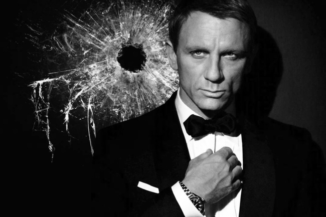 Руководительница британского правительства Тереза ​​Мэй не против, чтобы в будущем на роль агента 007 Джеймса Бонда пригласили женщину. 