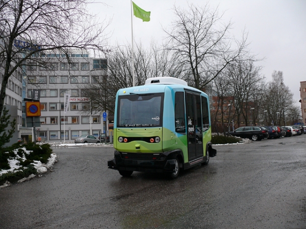 Шведское транспортное агентство отправило первые беспилотные автобусы на общественные дороги Стокгольма. 