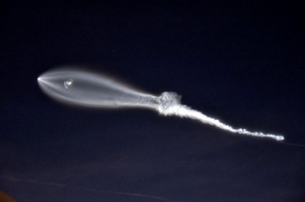 Частная американская компания SpaceX, основанная Маск, в субботу, 23 декабря, запустила ракету-носитель Falcon 9 с десятью спутниками связи Iridium Next на борту. 