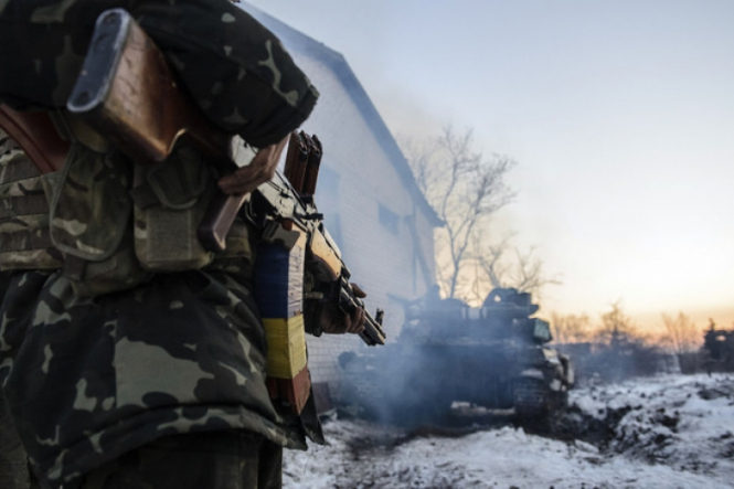 Во вторник, 16 января, пророссийские боевики два раза обстреляли позиции ВСУ на Донбассе. 