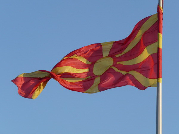 Президент Македонии Георге Иванов заявил, что наложит вето на закон, который сделает албанский язык вторым официальным в стране. 