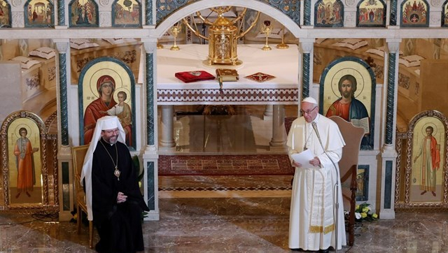 В воскресенье, 28 января, Папа Римский Франциск встретился с украинской общиной в соборе Святой Софии. 