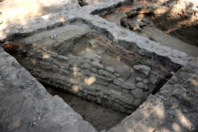 Археологи во время раскопок в Тлалпане - в одном из районов Мехико - нашли захоронение, которому более 2400 лет. 