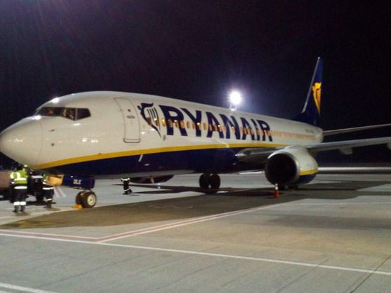В среду вечером, 21 февраля, в аэропорту Борисполь приземлился самолет ирландского лоукостера Ryanair. На борту предположительно может находиться менеджмент компании. 