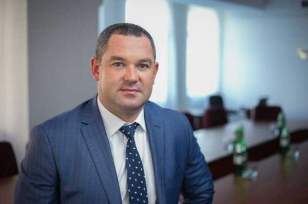 Председатель Государственной фискальной службы Украины Мирослав Продан пообещал разобраться с ситуацией вокруг штрафа Коболева. 