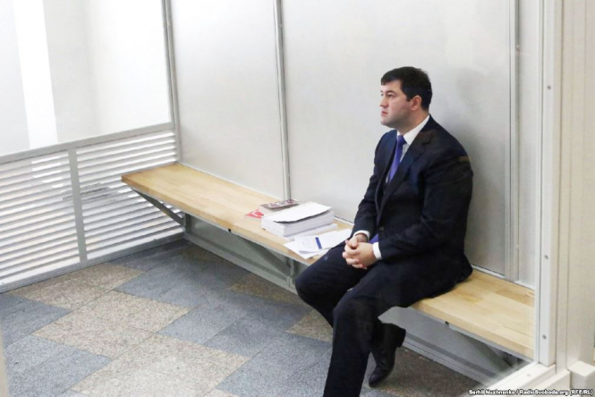 Глава Специализированной антикоррупционной прокуратуры Назар Холодницкий заявил, что обвинительный акт по делу экс-главы Государственной фискальной службы Романа Насирова могут зачитывать более 20 месяцев. 
