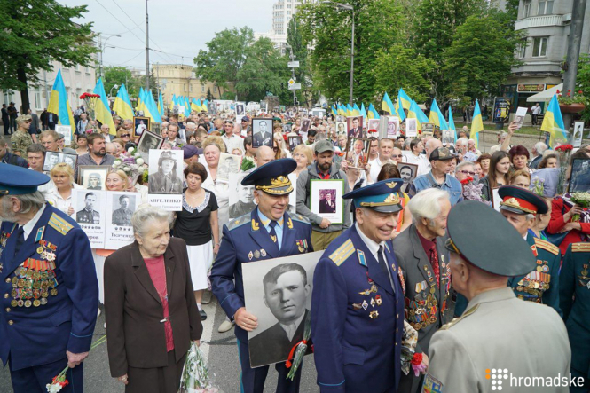 Всего в Украине во время мероприятий по случаю 9 мая за совершение различных правонарушений в отделы полиции доставлены 28 человек. 