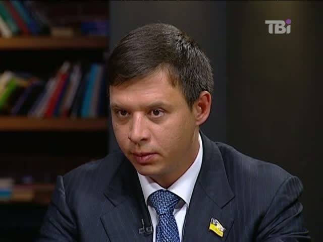 Народный депутат Евгений Мураев заявил, что украинский политзаключенный Олег Сенцов готовил поджоги и взрывы 