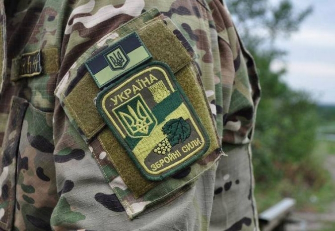 С семи утра до 18:00 Объединенные силы зафиксировали пять случаев нарушения режима тишины боевиками на Донбассе. Один украинский военный получил ранения. 