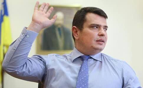Назначение Павла Жебривского на должность аудитора Национального антикоррупционного бюро Украины не отвечает критериям положений закона о бюро. 