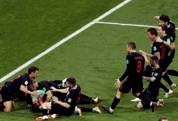 Сборная Хорватии по футболу победила сборную России и вышла в полуфинал Чемпионата мира 2018. 