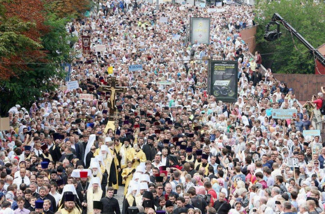 В субботу, 28 июля, в связи с мерами до 1030-летия Крещения Руси в центре Киева перекроют движение. 