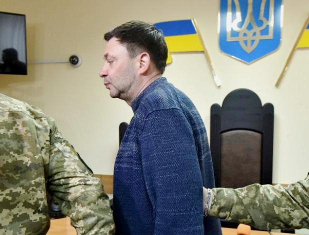 Херсонский суд продлил на 60 суток арест руководителя "РИА Новости Украина" Кирилла Вышинского, подозреваемого в государственной измене. 