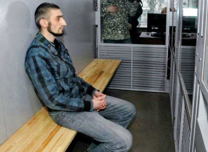 Приговоренный к восьми годам лишения свободы антимайдановец Игнат Кромской, известный по прозвищу "Топаз", вышел на свободу из следственного изолятора. 
