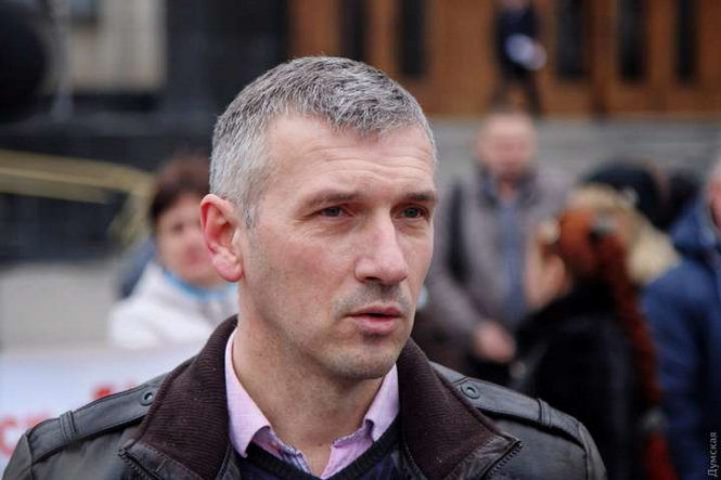 Для расследования вооруженного нападения на одесского активиста, руководителя местной ячейки партии "Сила людей" Олега Миши привлекли Службу безопасности Украины. 
