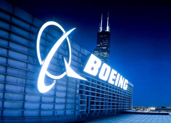 Военно-морские силы США приняли решение заключить контракт с Boeing Inc. на разработку беспилотников для дозаправки топливом самолетов палубной авиации. 