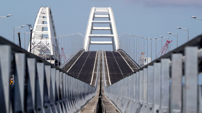 Прокуратура Автономной Республики Крым проверяет причастность украинских и иностранных компаний к строительству керченского моста. 