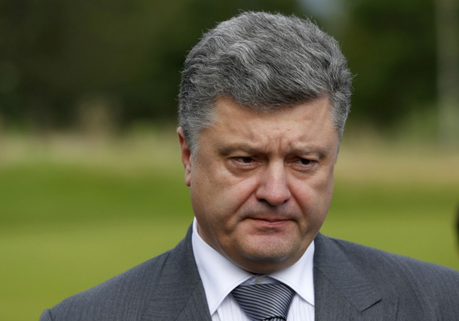 Президент Петр Порошенко подчеркнул важность расследования трагедии в среду в оккупированном Крыму, где в керченском колледже убили 19 студентов. 
