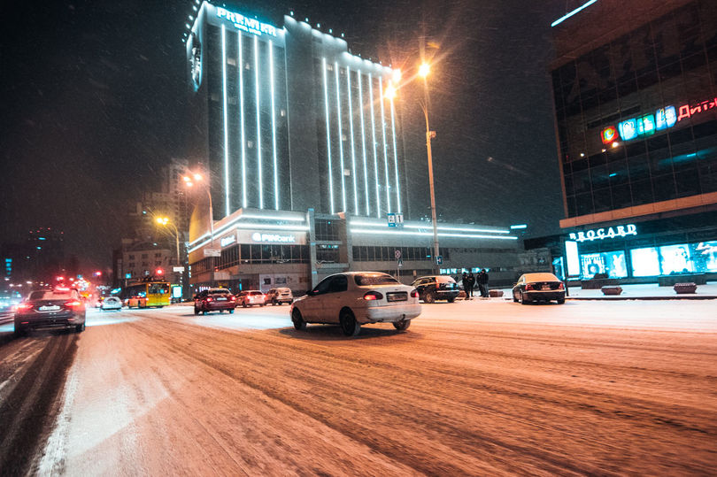 Международный аэропорт Борисполь предупредил, что в связи с сильными снегопадами возможных задержках вылетов и посадок. 