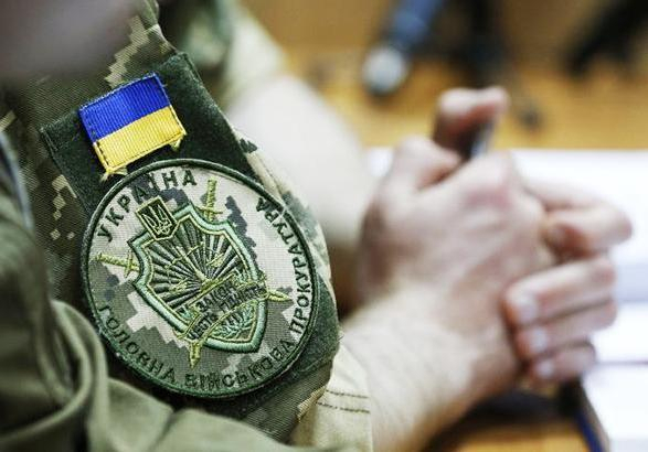 На Херсонщине старшего солдата-контрактника одной из дислоцированных на территории области воинских частей Вооруженных сил Украины осудили за дезертирство до 5 лет лишения свободы. 