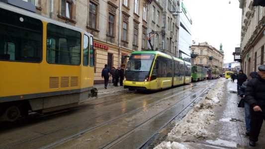В электротранспорте Львова вводят новые формы оплаты проезда, в частности, оплата через SMS-сообщения и bluetooth. 