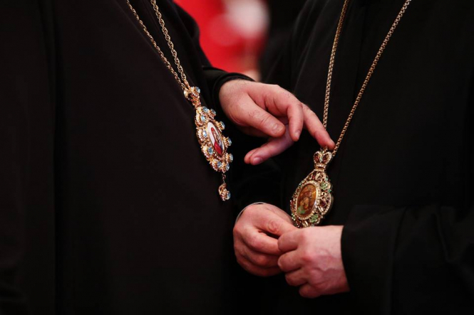 Украинская православная церковь Московского патриархата не будет проводить богослужения с Православной церковью Украины. 